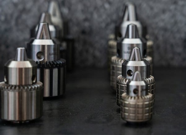 CNC machine cutting head
