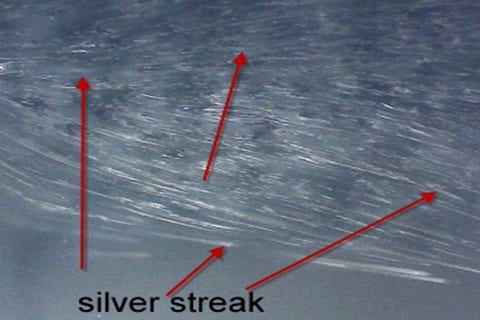 lastic Injection Molding.Streaks