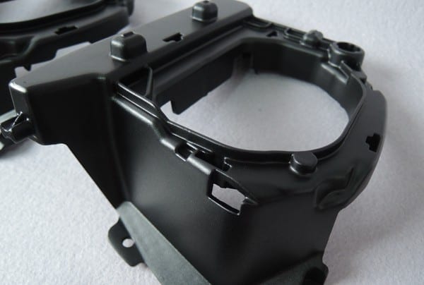 What is Vacuum Casting or Urethane Casting: A Process Guide