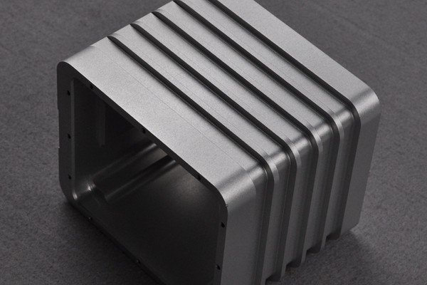 bead blasting for CNC metal part