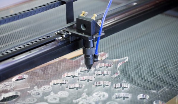 cnc cutting plastic sheet
