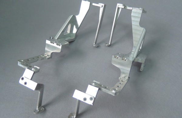 custom aluminum bar and plate