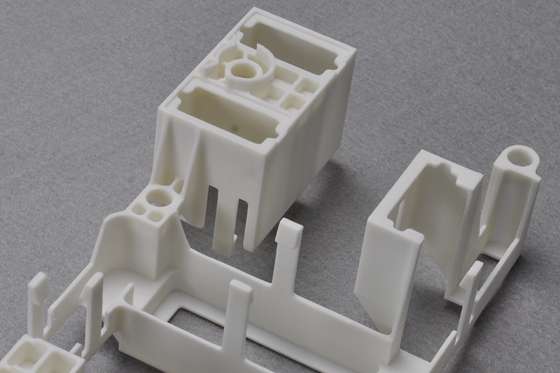example of thermoplastic and thermosetting part