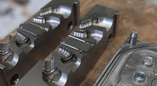 features and details for injection mold