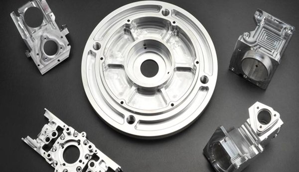 machined parts with tight tolerance