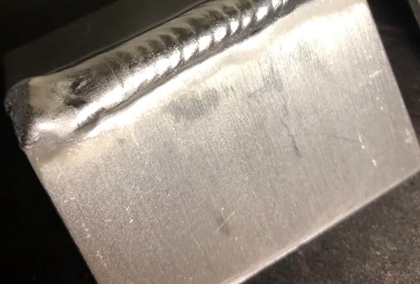 machining aluminum workpiece