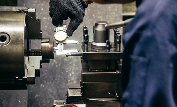 maintain cnc machine
