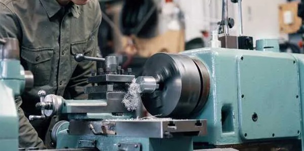 manual machining process