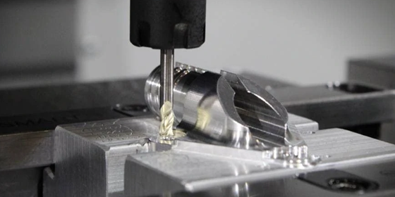 milling chatter