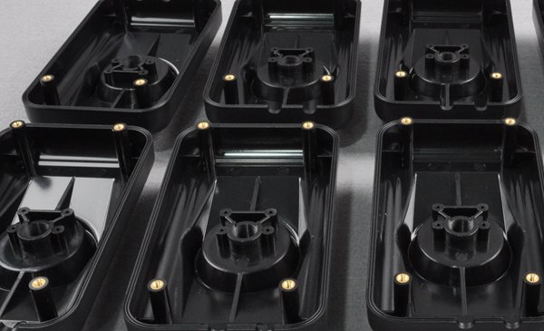 plastic insert molding