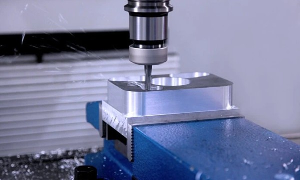 spindle speed for cutting workpiece