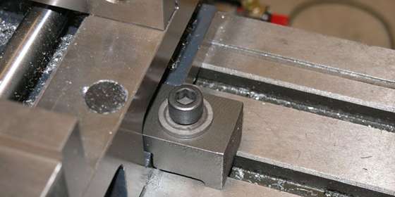 what machinist do